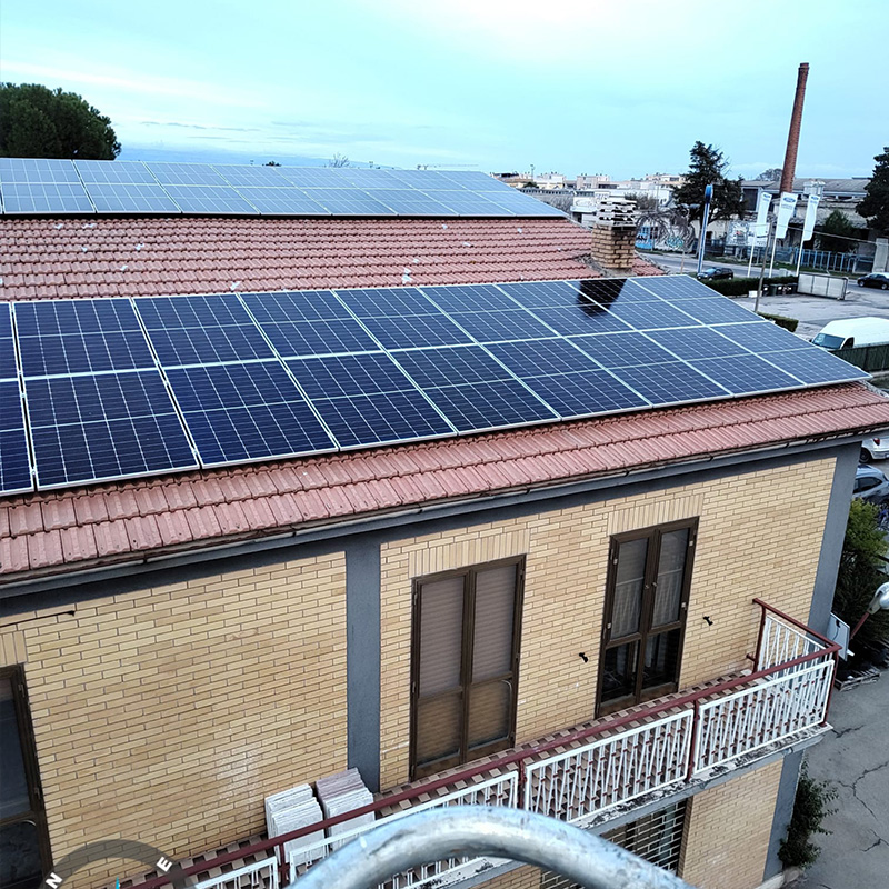 Fotovoltaico - Energia pulita, direttamente a casa.